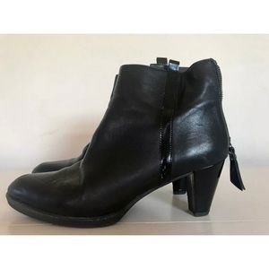 Stuart Weitzman Black Leather Ankle Boots, Size 7